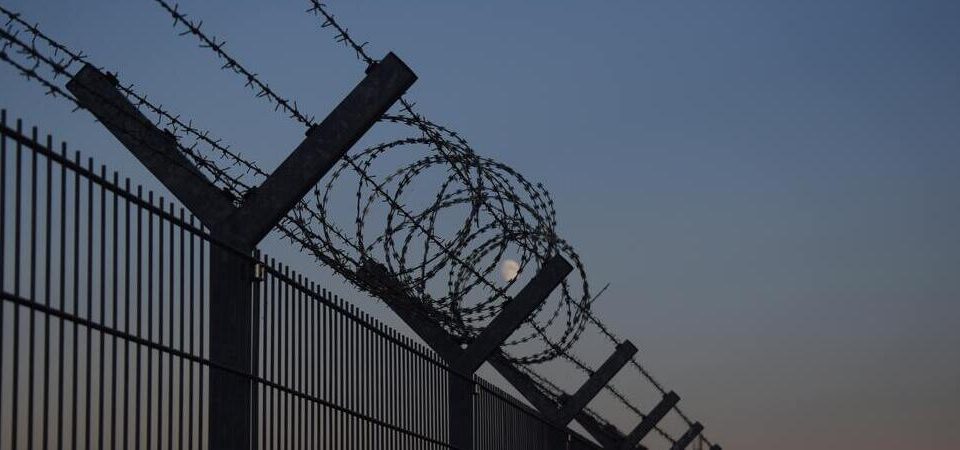 Ograniczenie wolności a jej pozbawienie